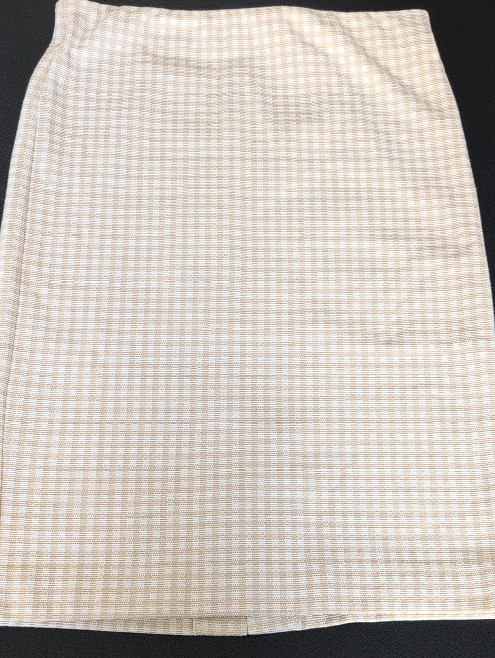 Ann Taylor Beige and White Check Pencil Skirt With Lining - Elastic Waist